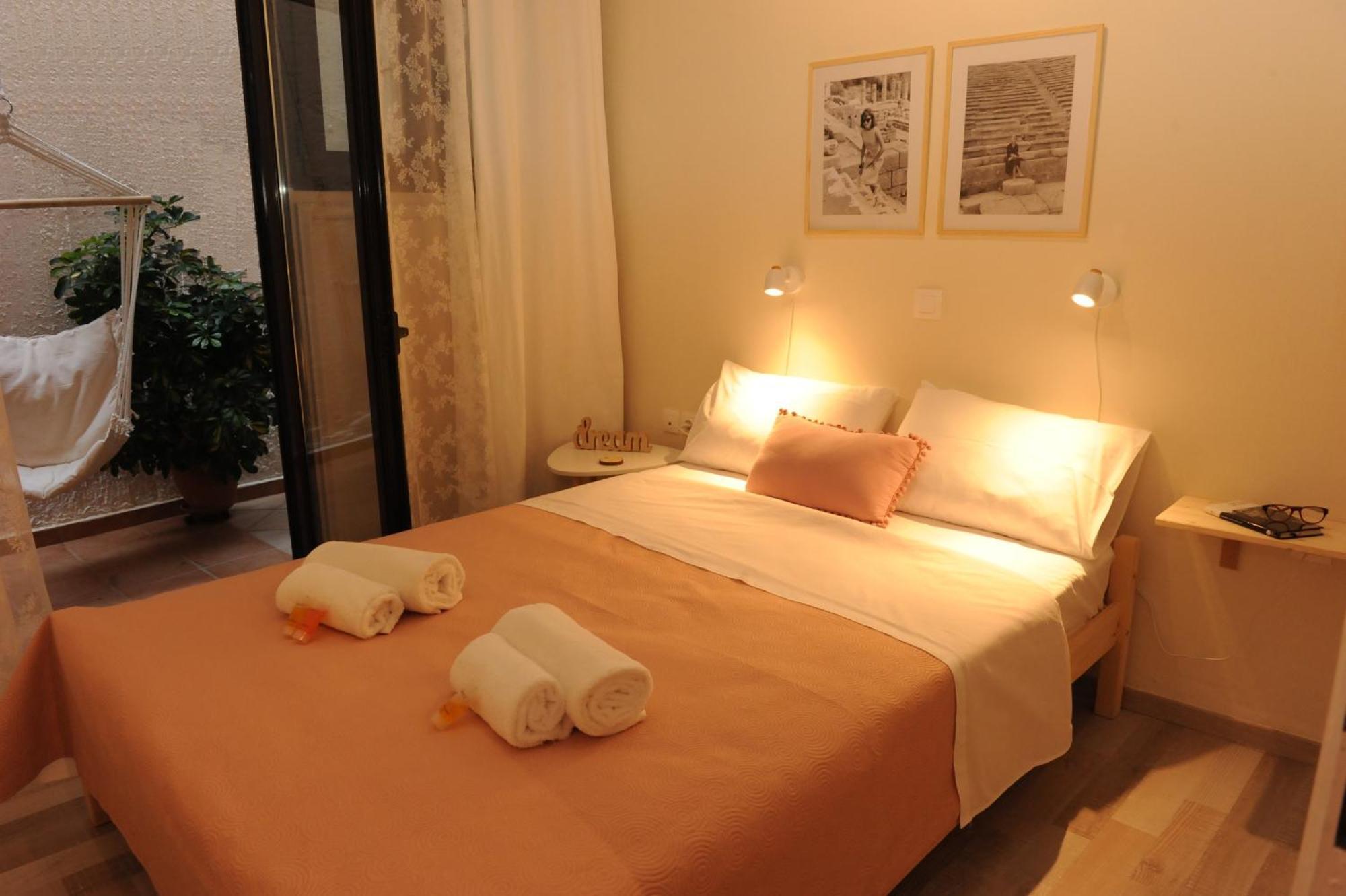 Appartamento Delphic Moments - Sunny App 3Br, 2Ba With View Esterno foto